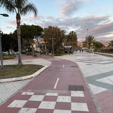 Estudio En Torre Del Mar A 3 Minutos Andando De La Playa Exterior foto